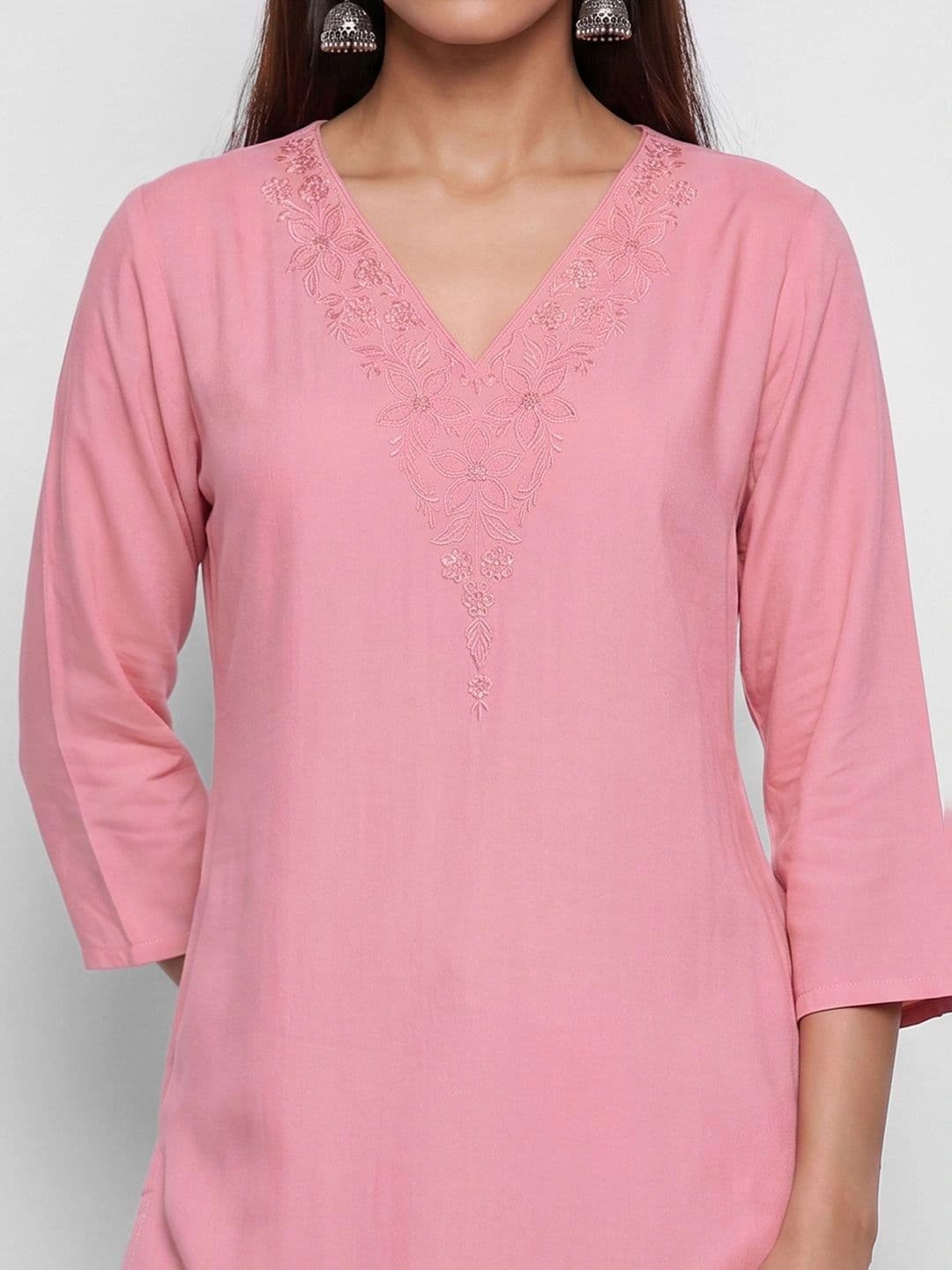 Melange by Lifestyle Women Embroidered Thread Work Kurta thumbnail 5