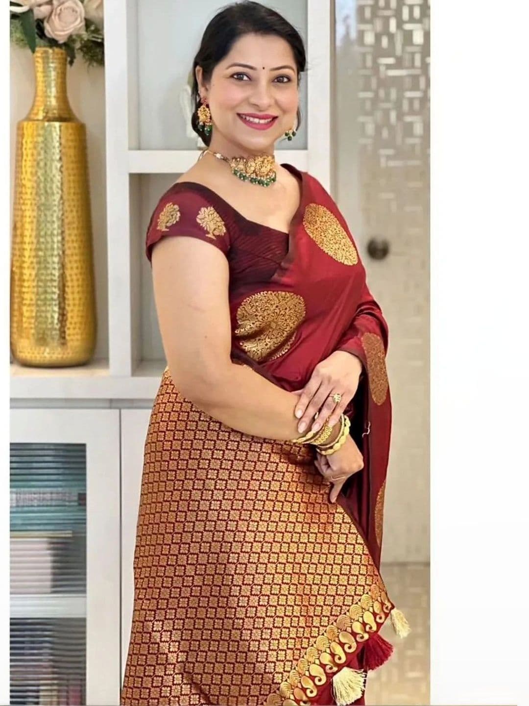 wearsquad Zari Art Silk Banarasi Saree thumbnail 3