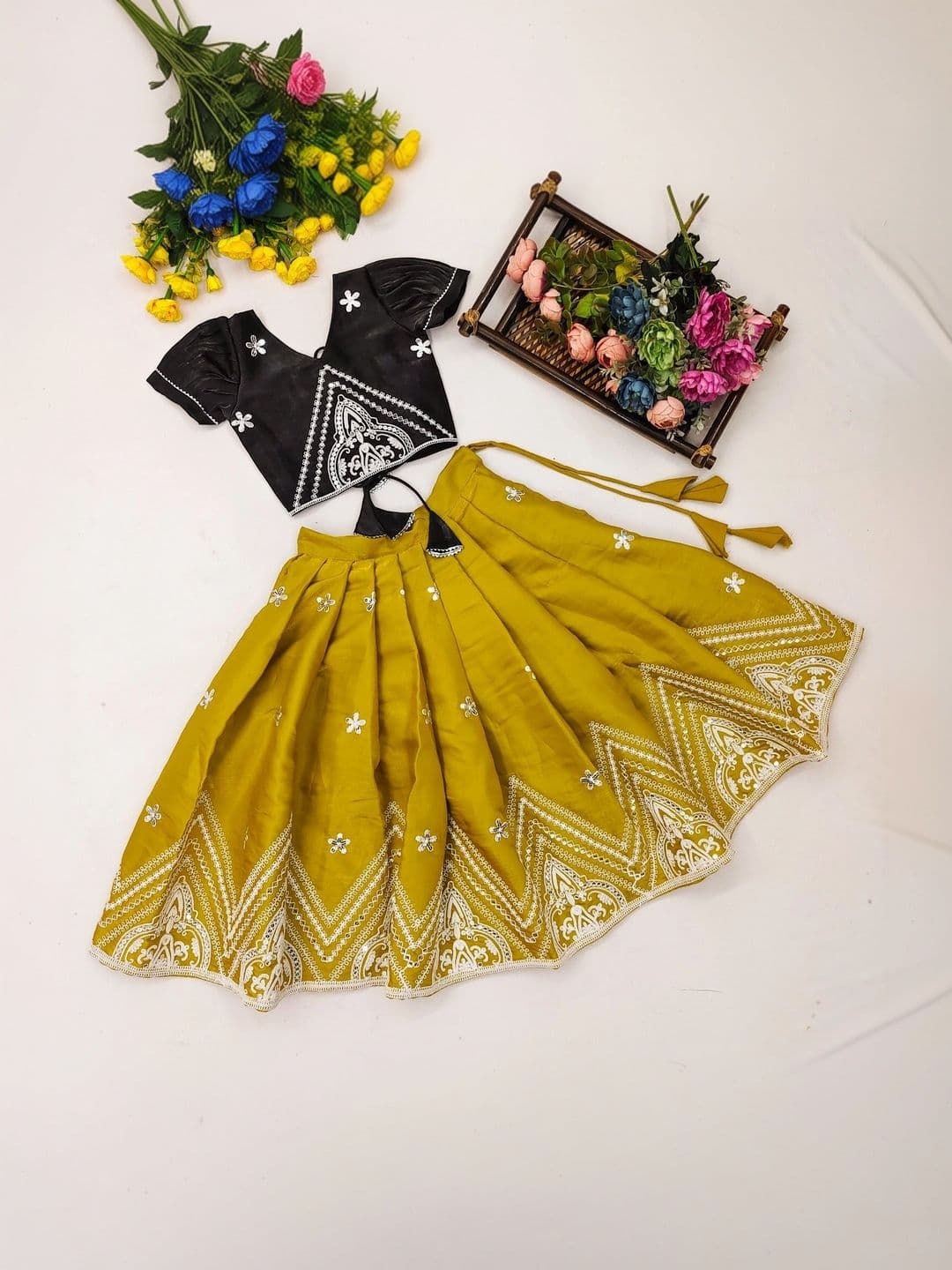 Sangria Girls Embellished Mirror Work Ready to Wear Lehenga & thumbnail 5