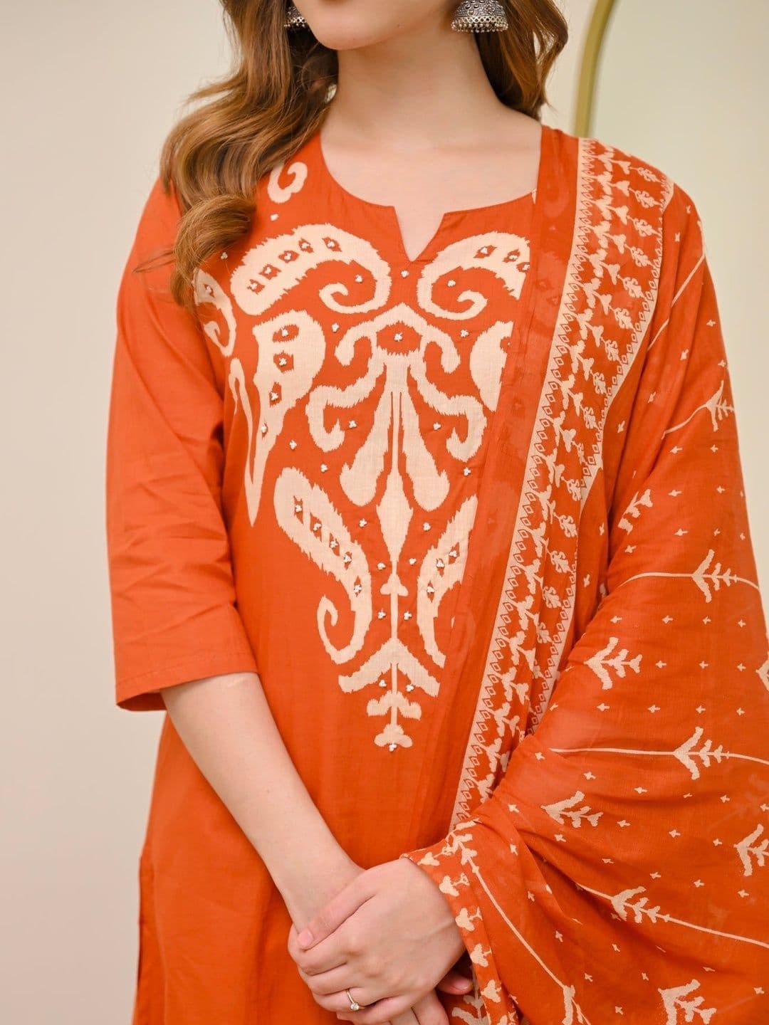 Anouk Women Ethnic Motifs Printed Regular Kurta with Trousers & With Dupatta thumbnail 4