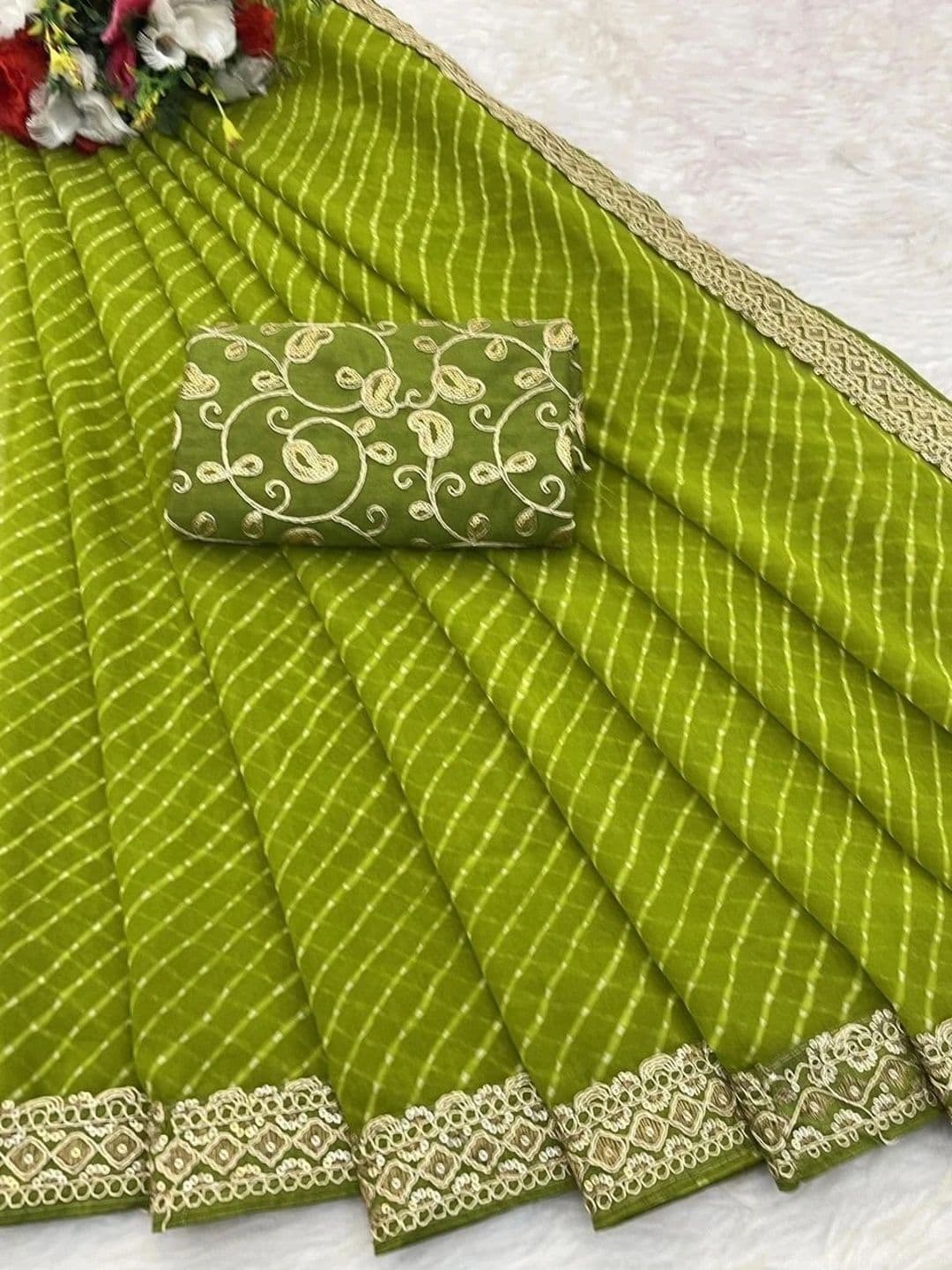 RENBRIZA Bandhani Embroidered Poly Georgette Saree thumbnail 2