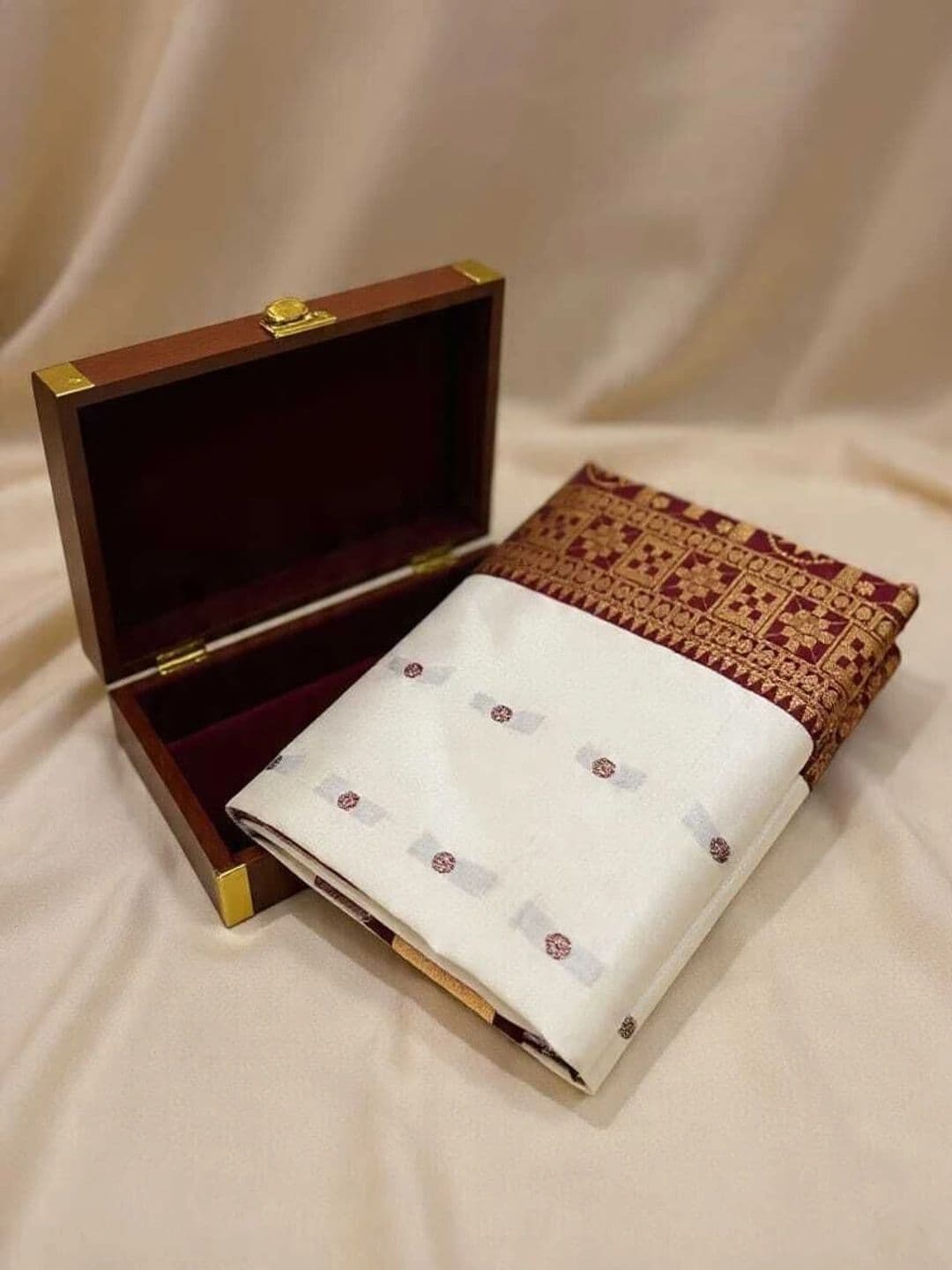 AYATSILK Zari Art Silk Saree thumbnail 2