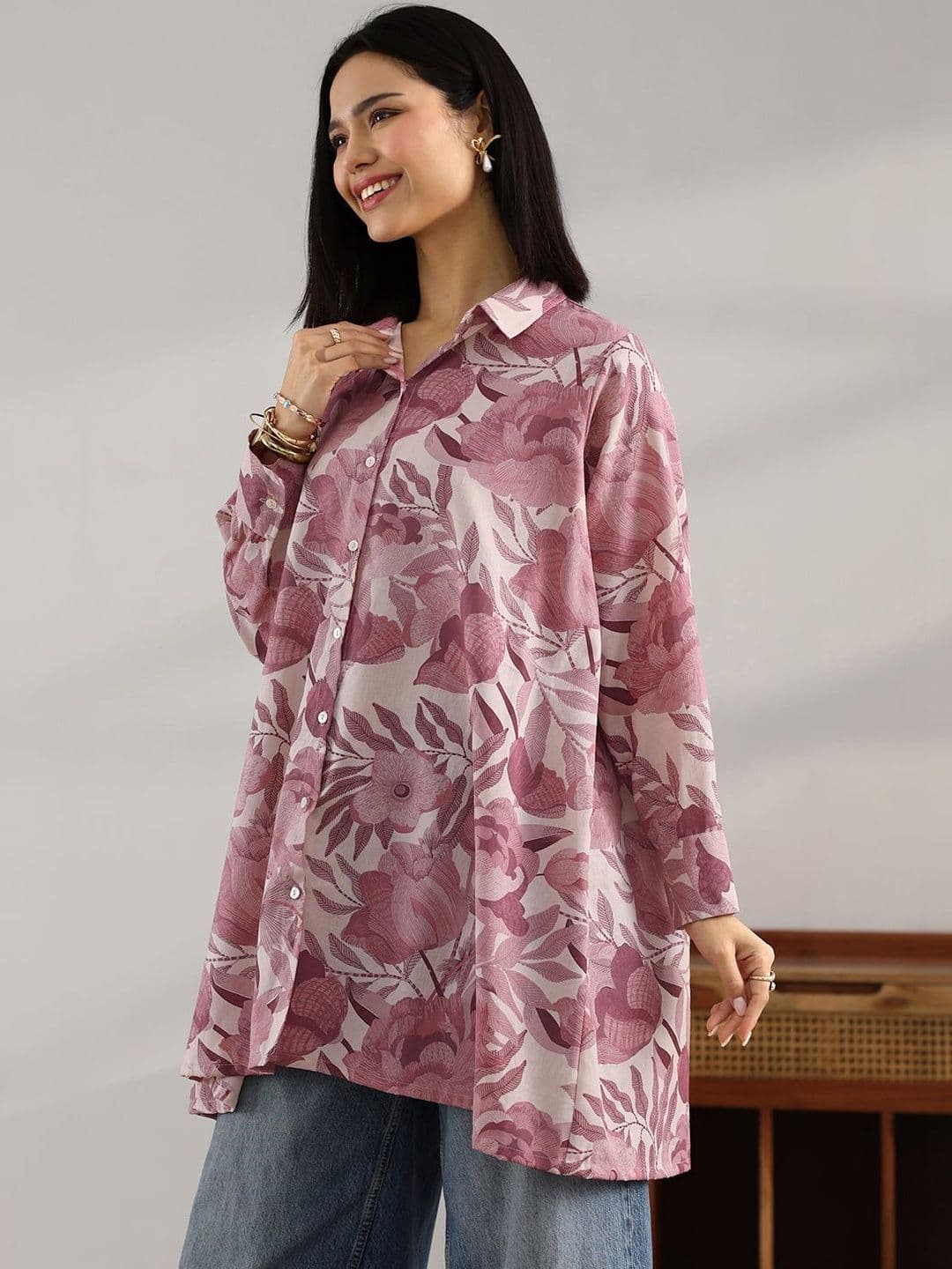Libas Women Mauve Printed Cotton A-Line Shorti Kurti thumbnail 4