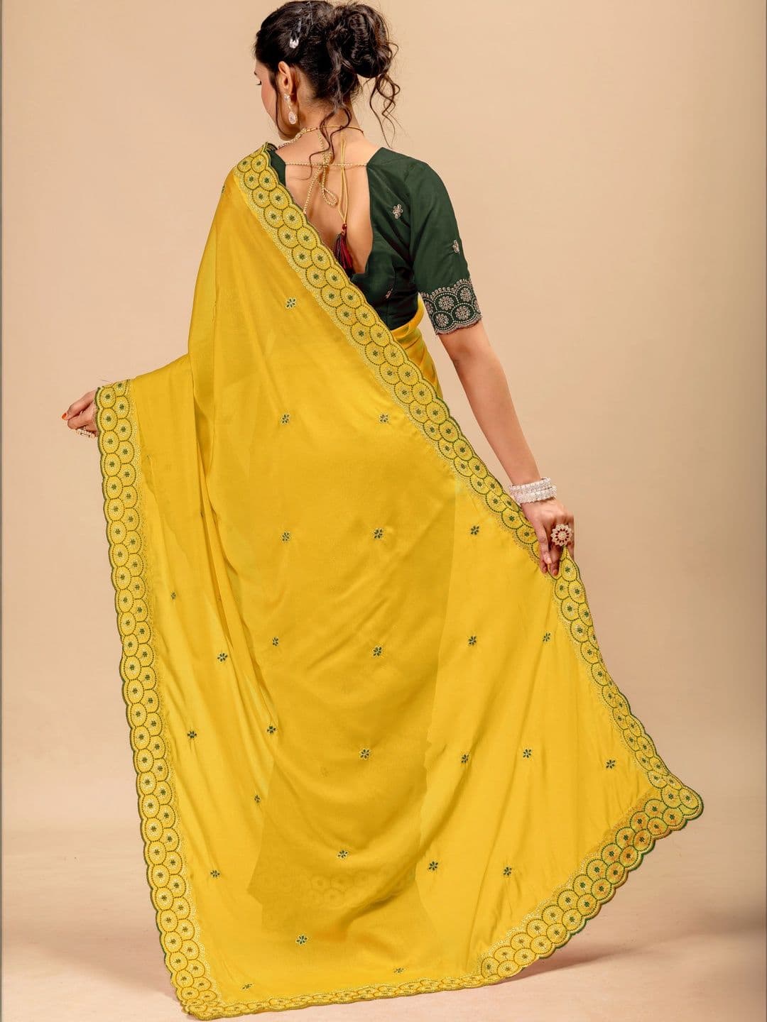 LabelVASTRA Embellished Embroidered Poly Georgette Saree thumbnail 3