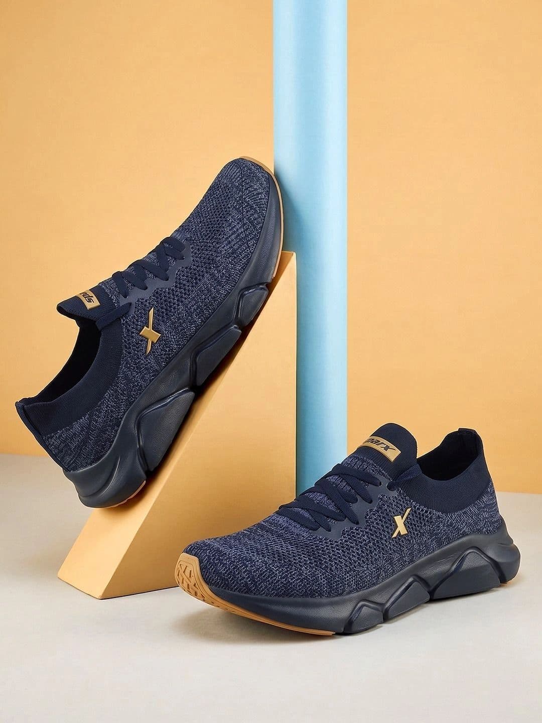 Sparx Men Lace-Up Sports Shoes - view 1