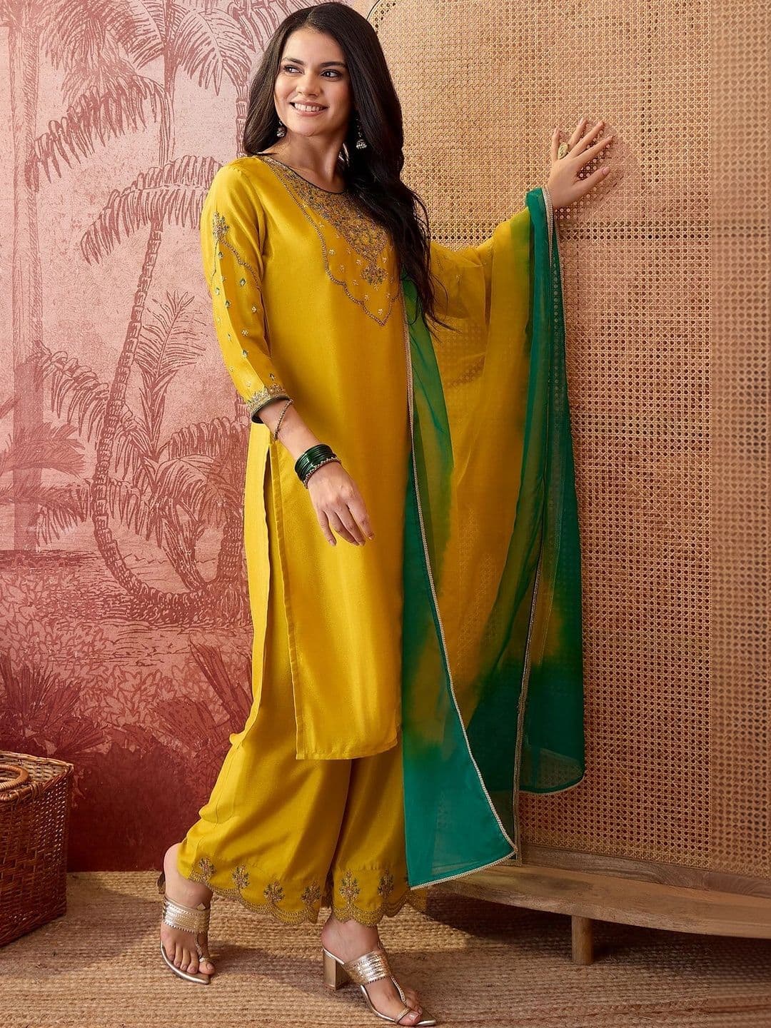Anouk Women Ethnic Motifs Embroidered Regular Thread Work Kurta with Palazzos & With Dupatta thumbnail 3
