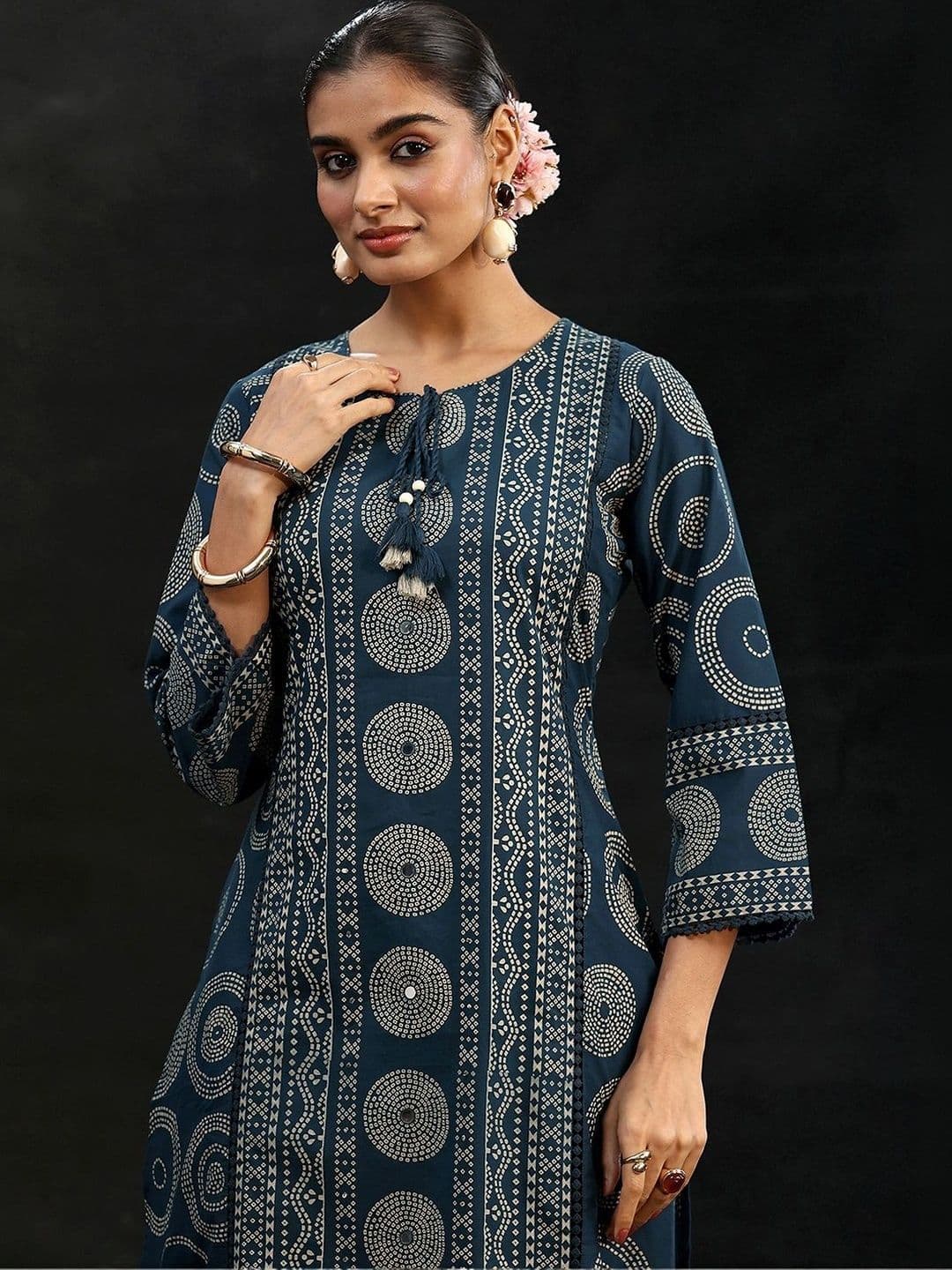 Libas Women Ethnic Motifs Printed Regular Mirror Work Kurta with Trousers & With Dupatta thumbnail 5