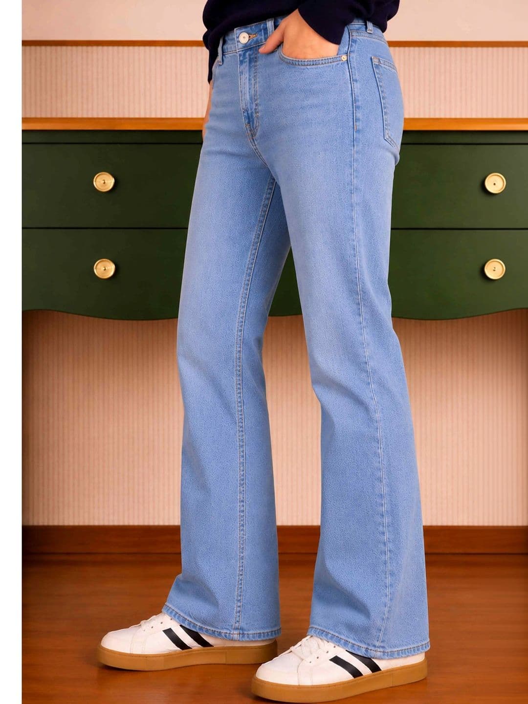 W.T.F - Witnessing True Fashion Men Comfort Bootcut Mid-Rise Jeans thumbnail 3