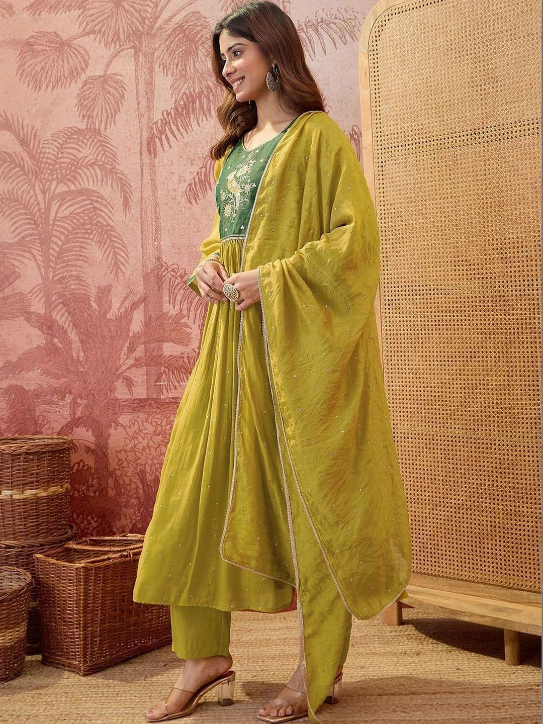 House of Pataudi Women Ethnic Motifs Embroidered Empire Thread Work Kurta with Trousers & With Dupatta thumbnail 7