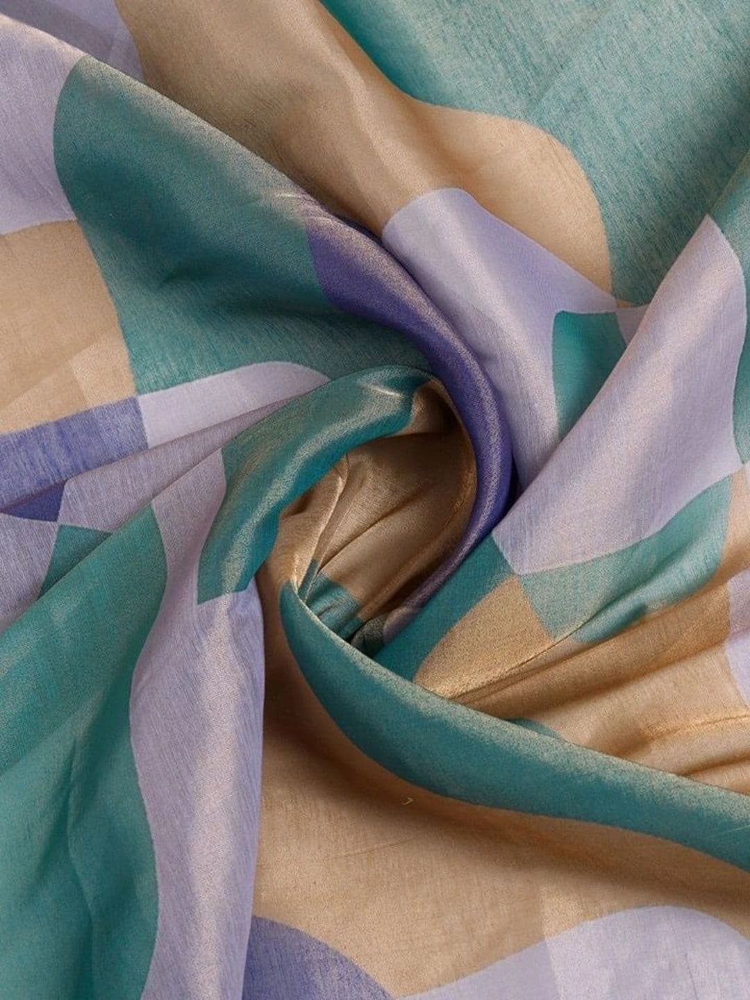 Kesarii Saree thumbnail 3