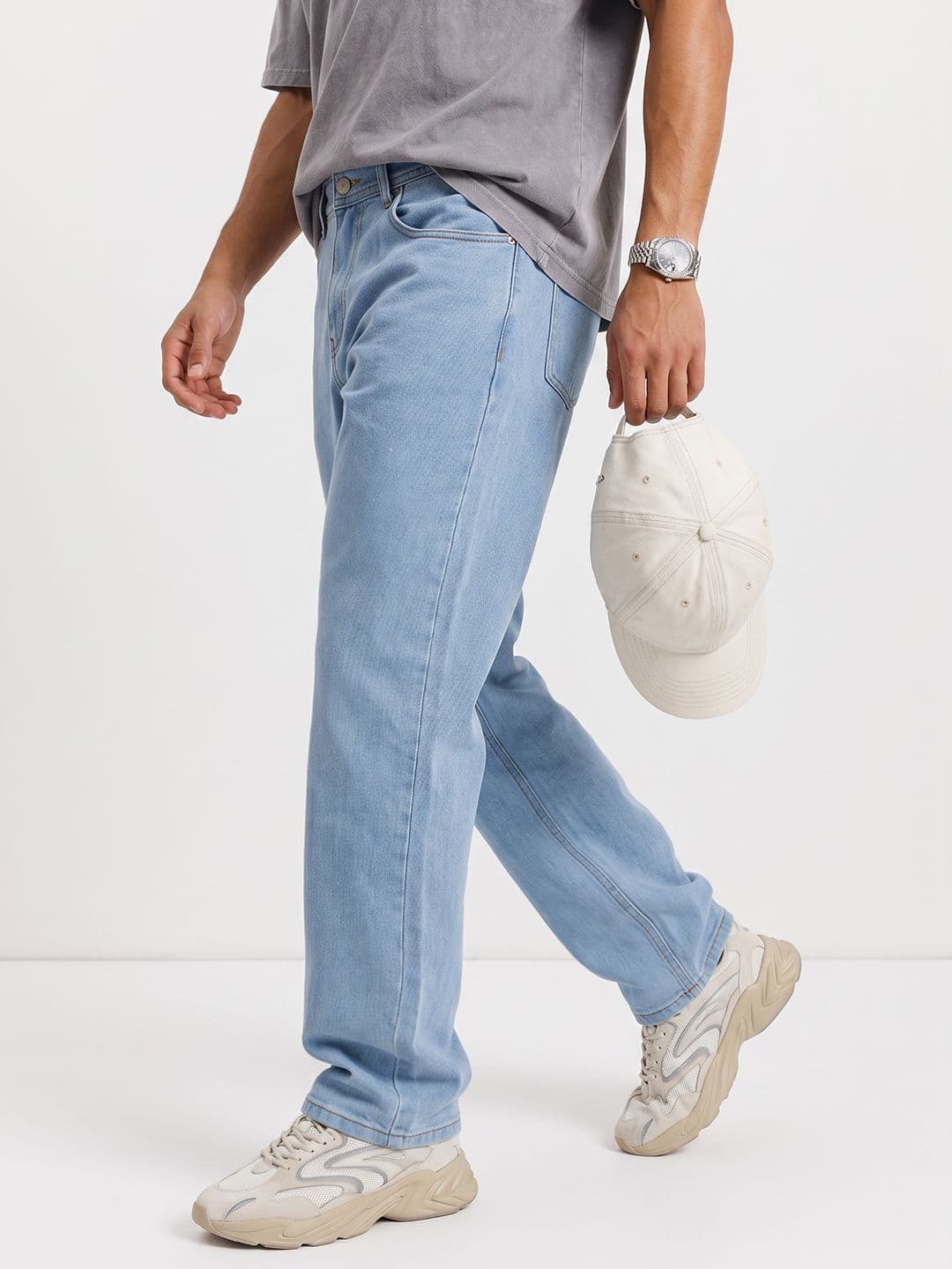 The Roadster Life Co. Men Relaxed Fit Light Shade Jeans - view 1