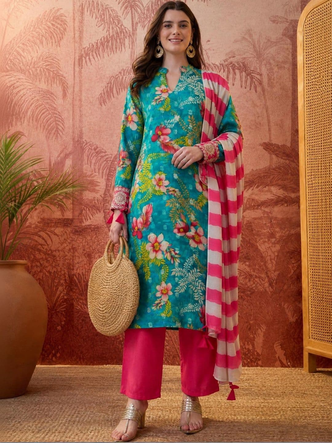 Sangria Women Floral Printed Regular Thread Work Kurta with Palazzos & With Dupatta - view 1