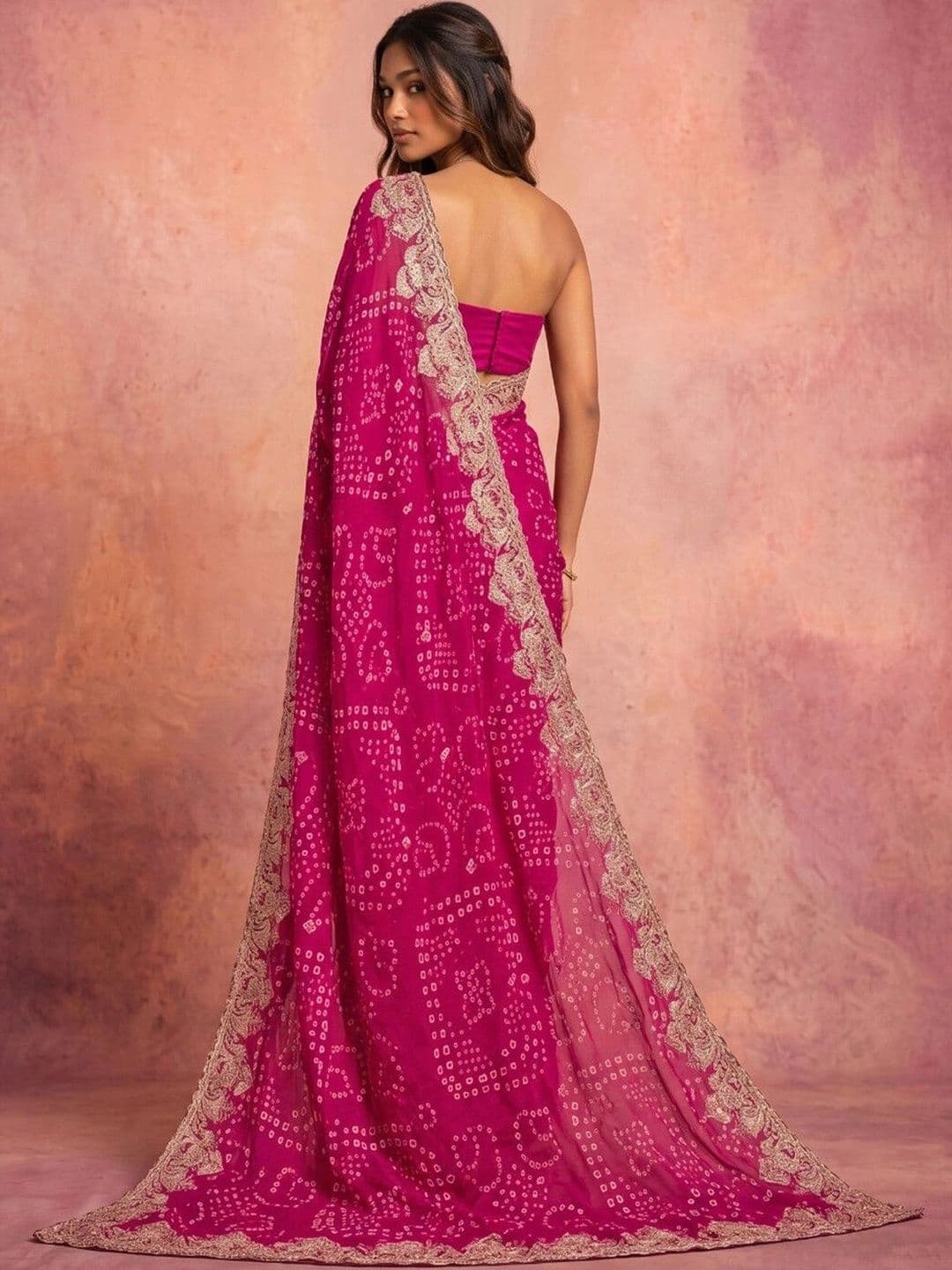 DRIP CHOWK Bandhani Embroidered Pure Georgette Fusion Bandhani Saree thumbnail 6