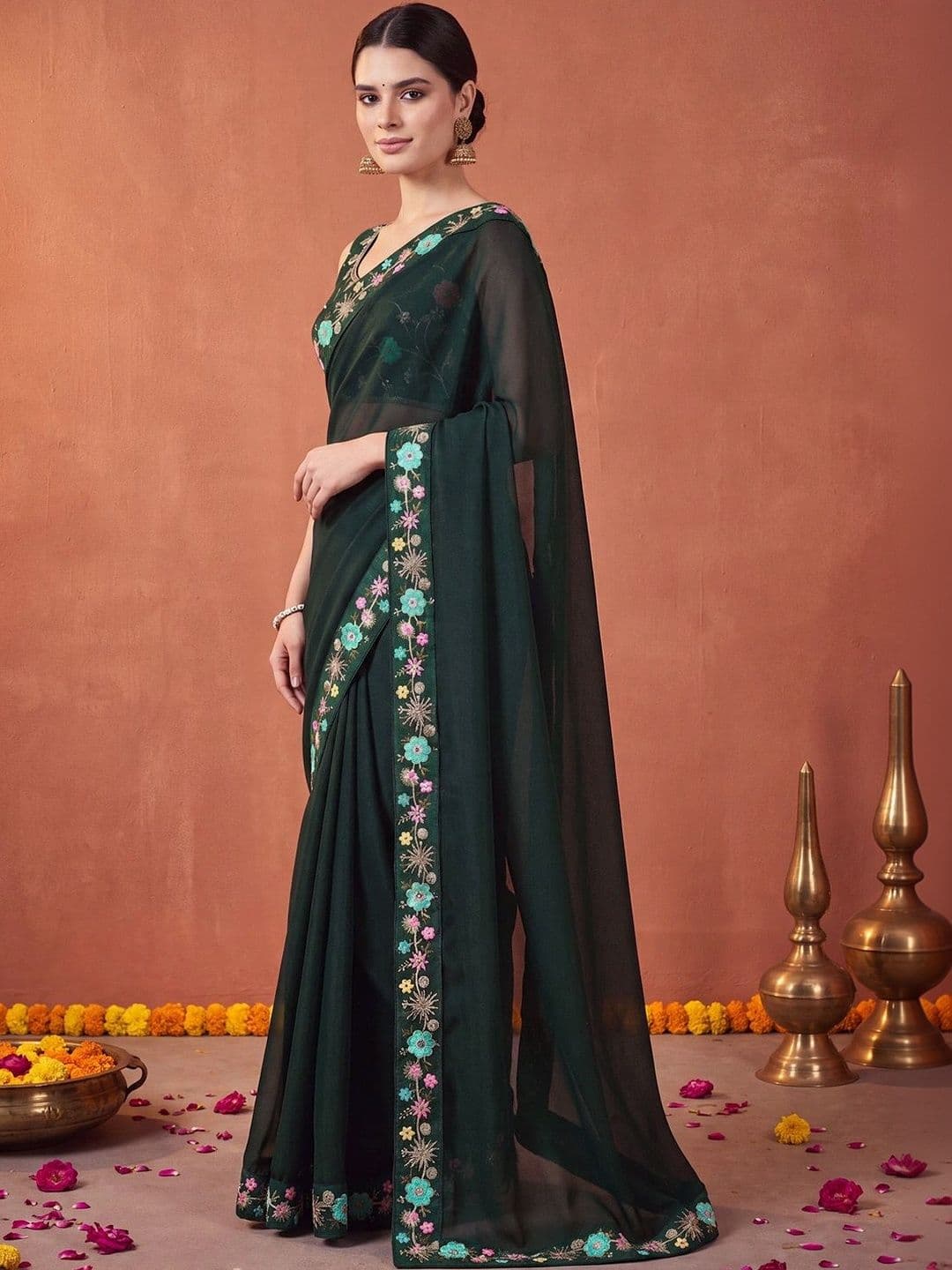Anouk Floral Embroidered Poly Georgette Designer Saree thumbnail 7