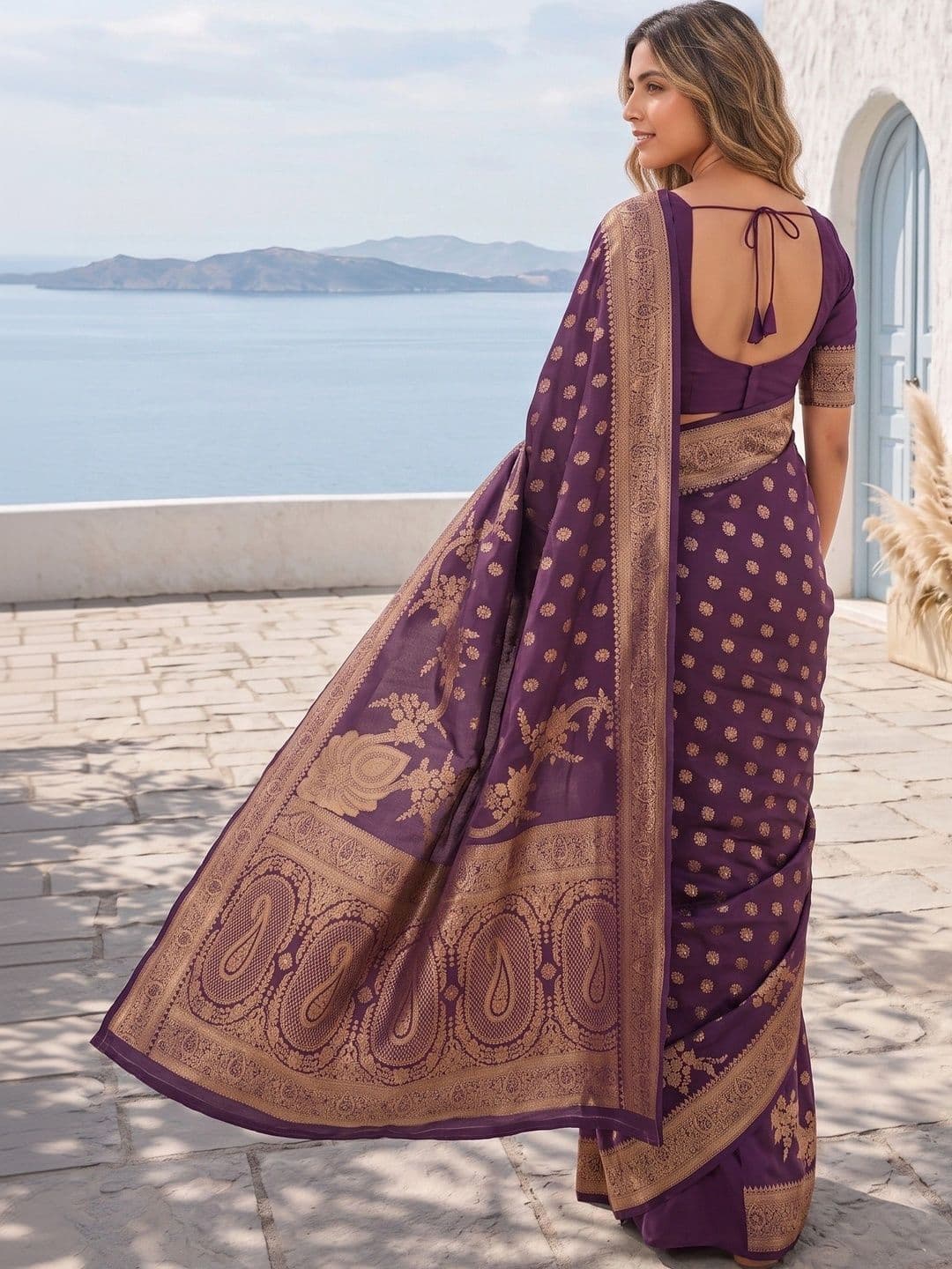 ROOP RADHIKA Woven Design Zari Silk Blend Designer Banarasi Saree thumbnail 5