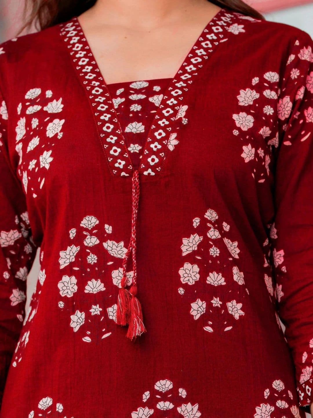 AURIPRX FASHION Women Floral Printed Regular Pure Cotton Kurta with Palazzos & With Dupatta thumbnail 2