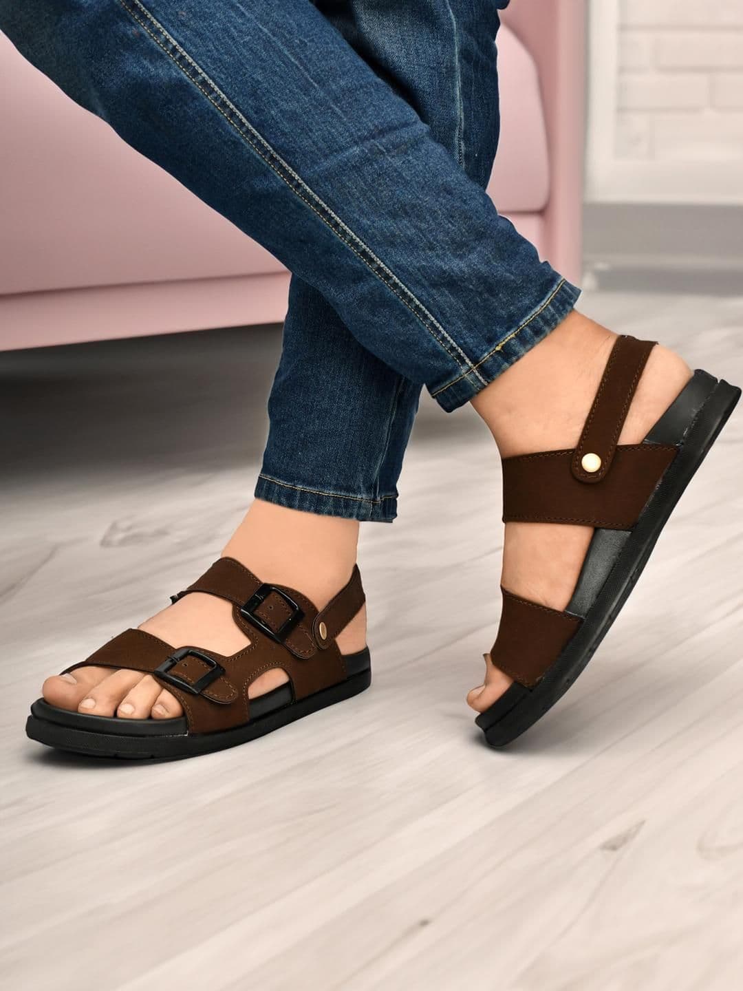 G L Trend Brown Leather Sandals thumbnail 4