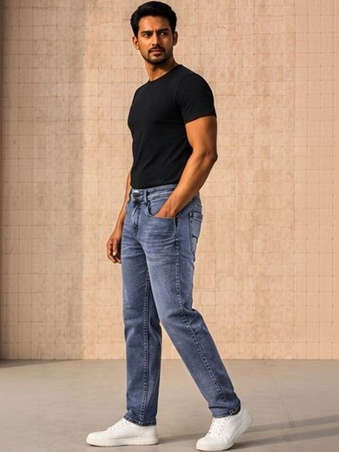 Global Jeans Men Regular Fit Mid-Rise Low Distress Jeans thumbnail 2