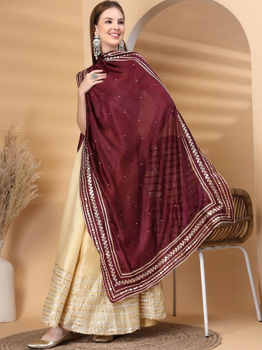 KALINI Dupatta with Sequinned - view 1