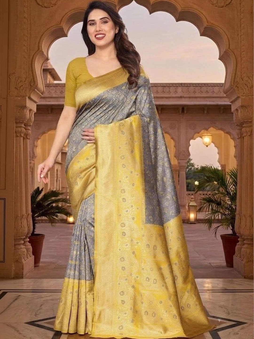 Aaishvyapparels Woven Design Zari Art Silk Banarasi Saree - view 1