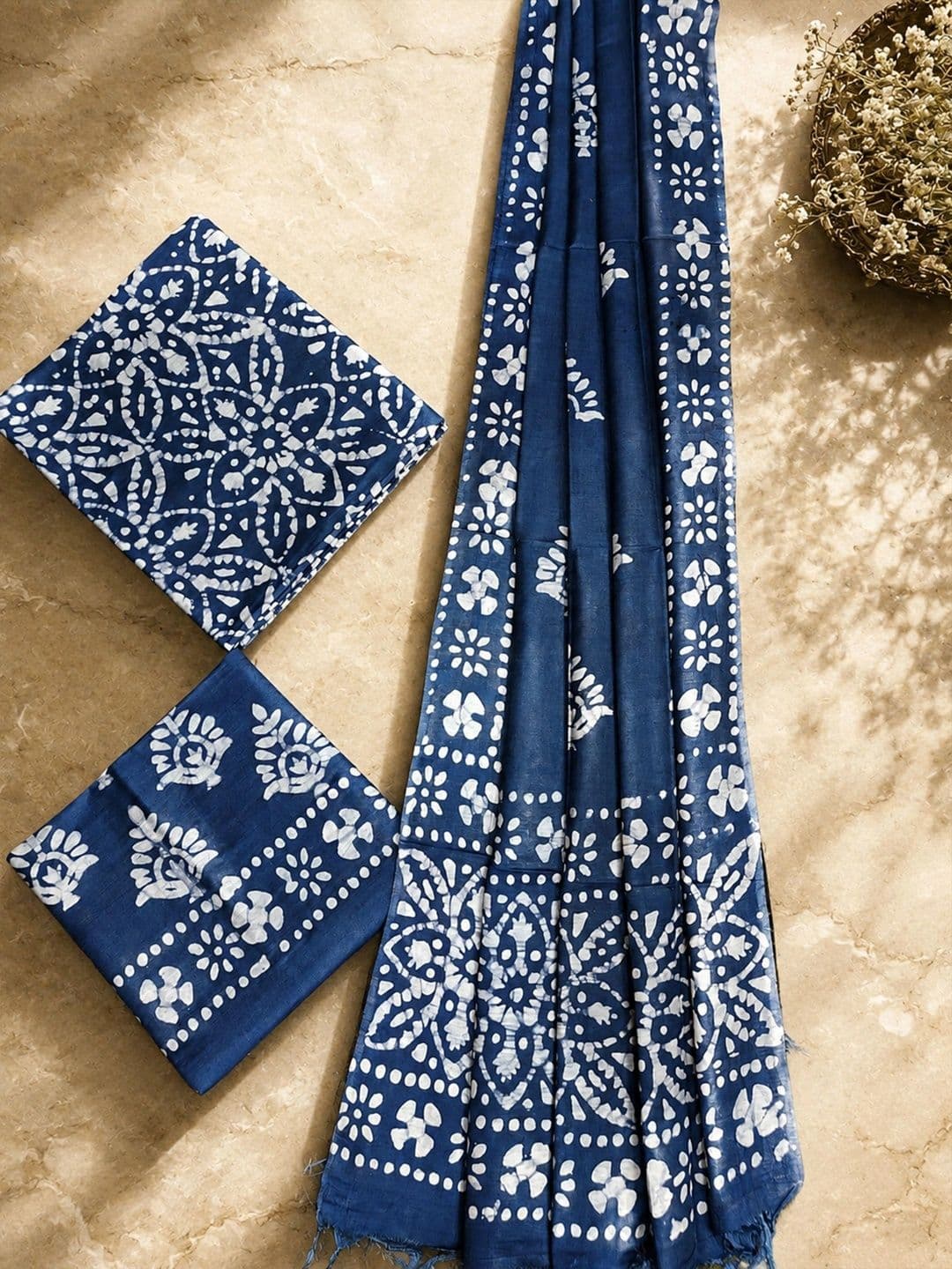 Mollika Printed Unstitched Dress Material thumbnail 3
