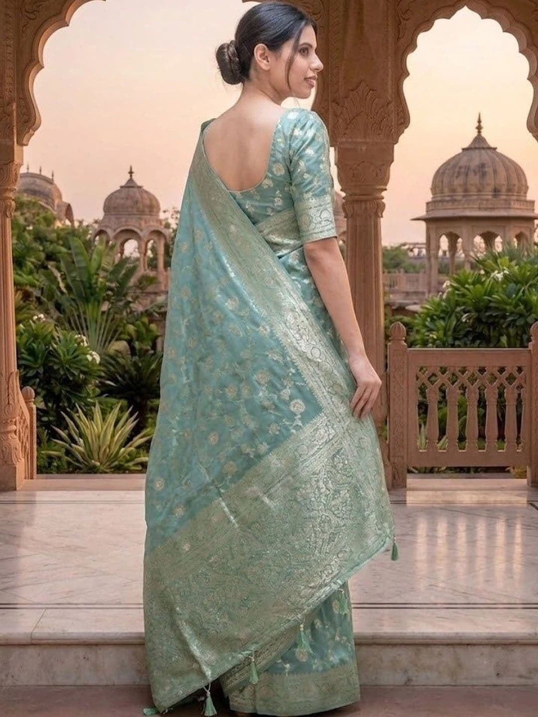 FASHIONIZO Woven Design Zari Art Silk Banarasi Saree thumbnail 2