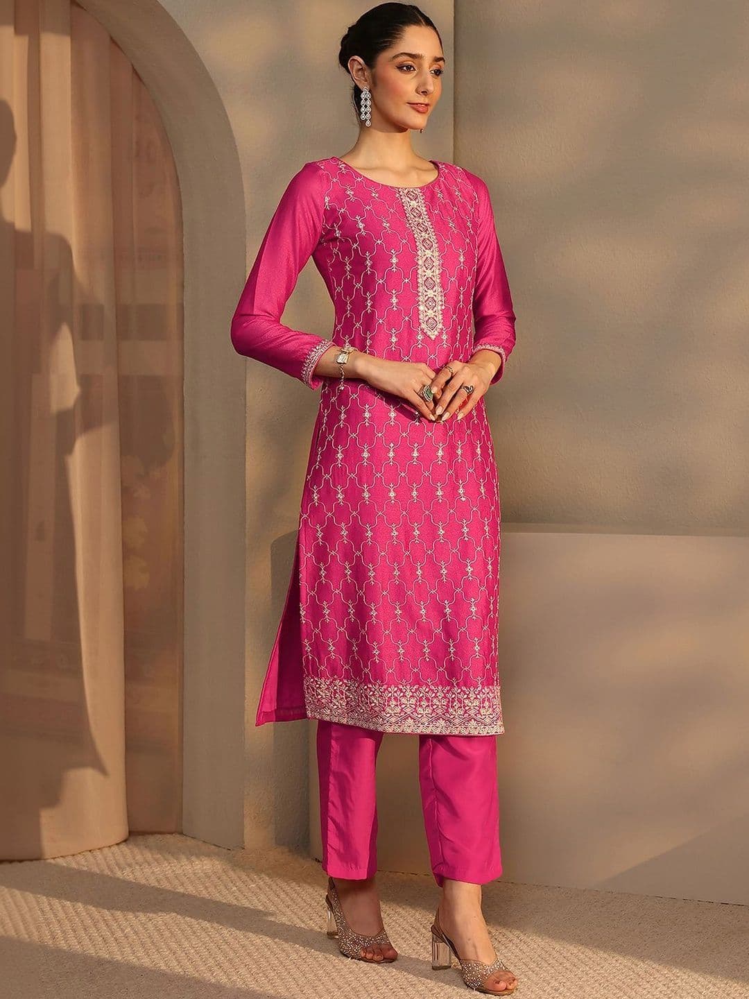 Libas Women Ethnic Motifs Embroidered Regular Thread Work Kurta with Trousers & With Dupatta thumbnail 6