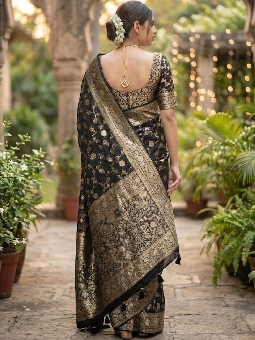 ZARA STAR Woven Design Zari Art Silk Banarasi Saree thumbnail 4