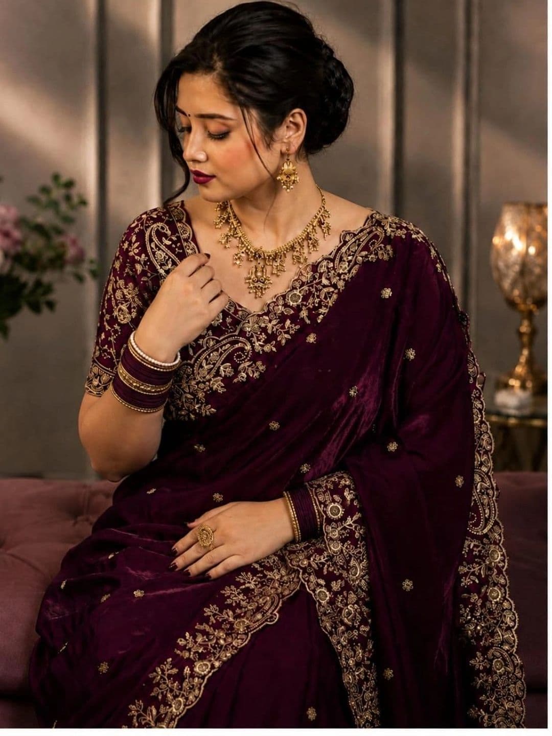 DHARMEE Ethnic Motifs Zari Satin Heavy Work Maheshwari Saree thumbnail 5