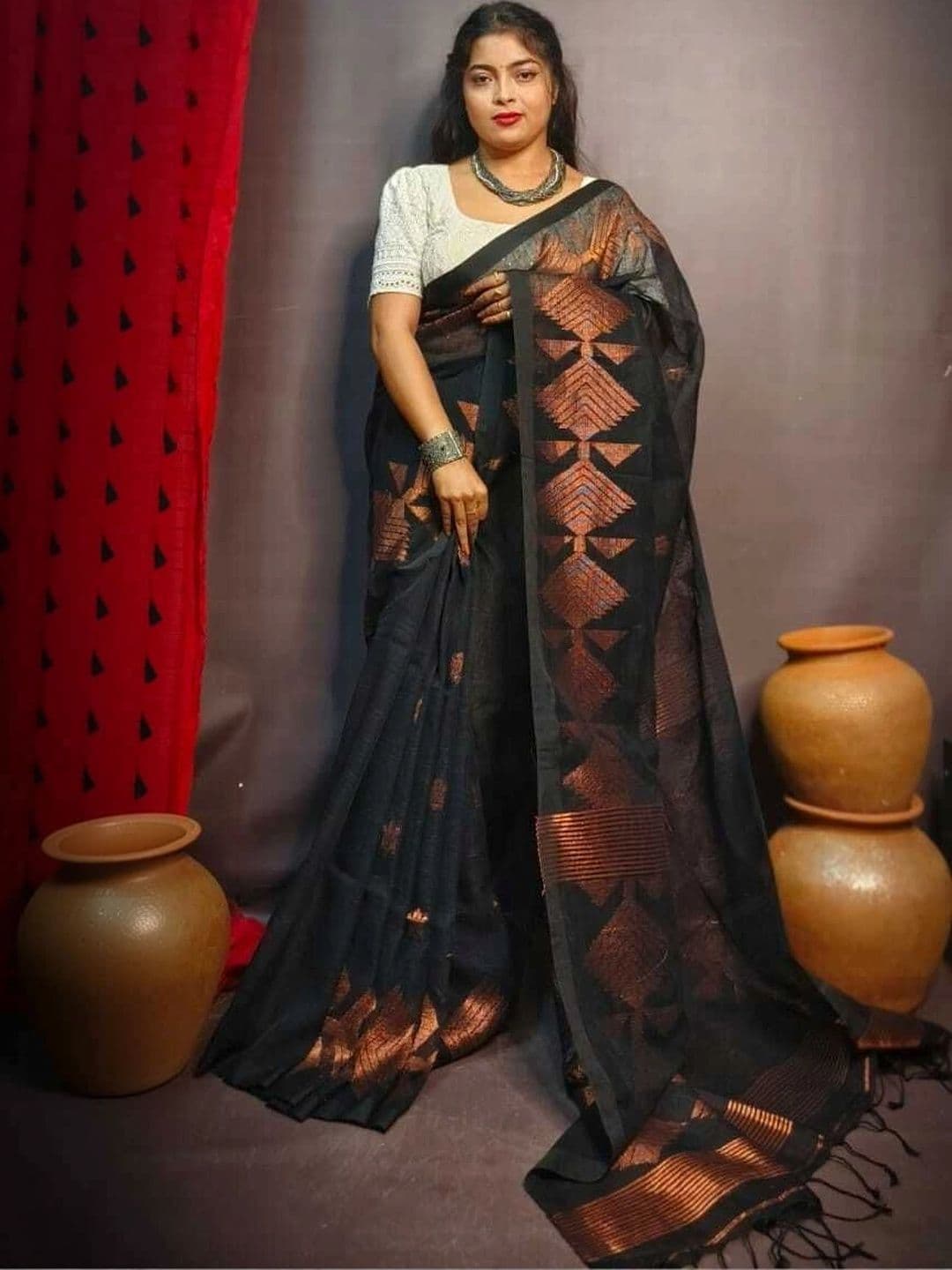 MRITTIKA LOOMS Woven Design Zari Pure Cotton Saree - view 1