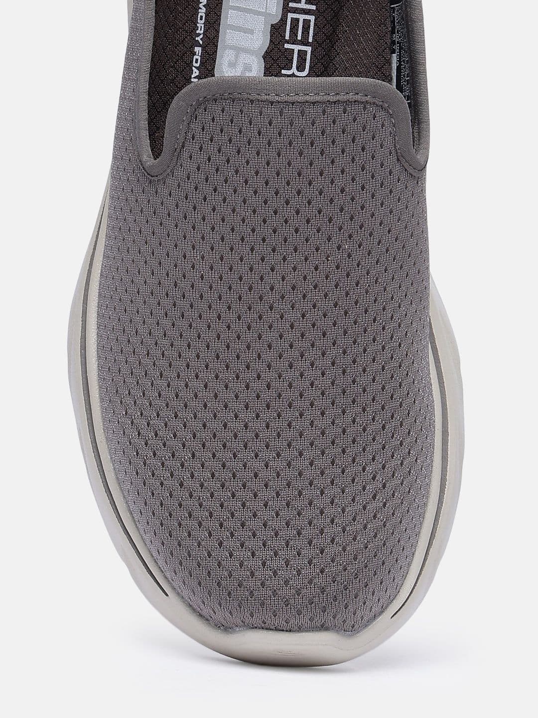 Skechers Men Mesh Walking Shoes thumbnail 2