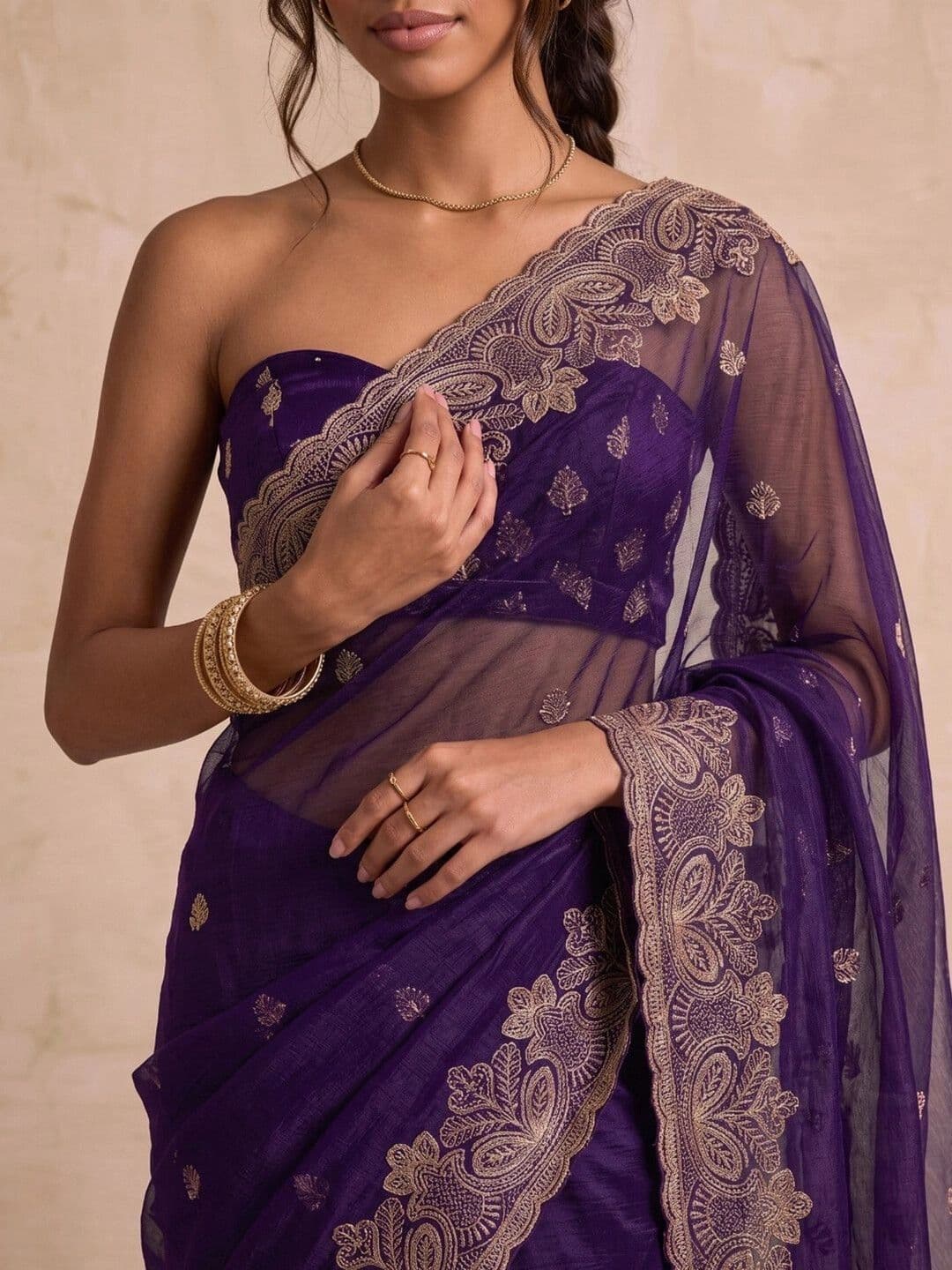 SAARA Embellished Embroidered Saree thumbnail 6
