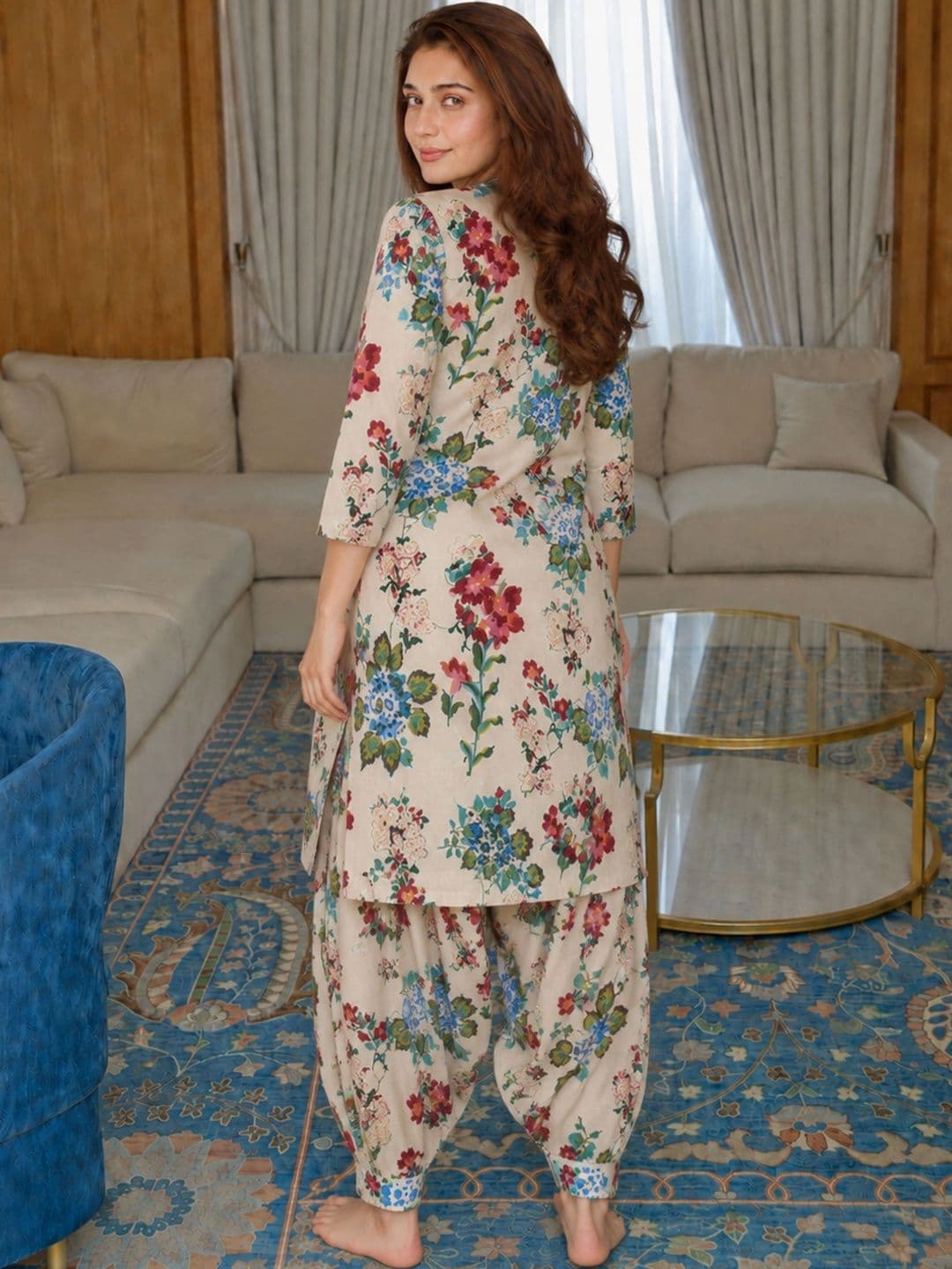 SZN Women Floral Printed Regular Kurta with Patiala thumbnail 3