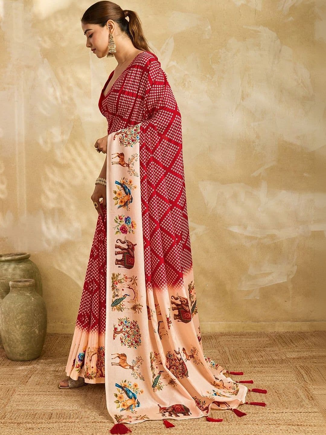 DIVASTRI Bandhani Silk Blend Designer Bandhani Saree thumbnail 4