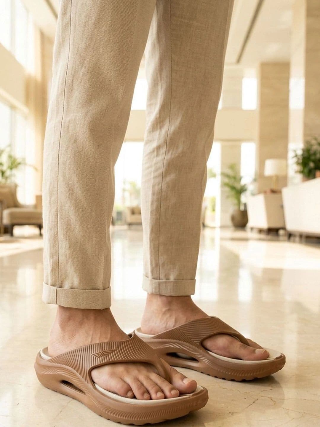 Red Tape Men Thong Flip-Flops thumbnail 5
