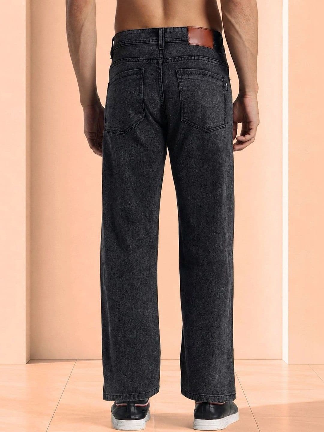 SYNZO Men Comfort Relaxed Fit Mid-Rise Jeans thumbnail 3