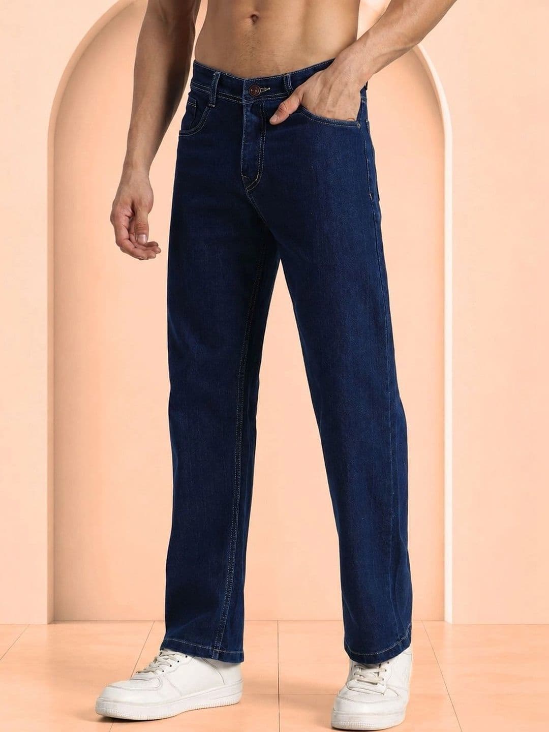 SYNZO Men Comfort Relaxed Fit Mid-Rise Jeans thumbnail 3