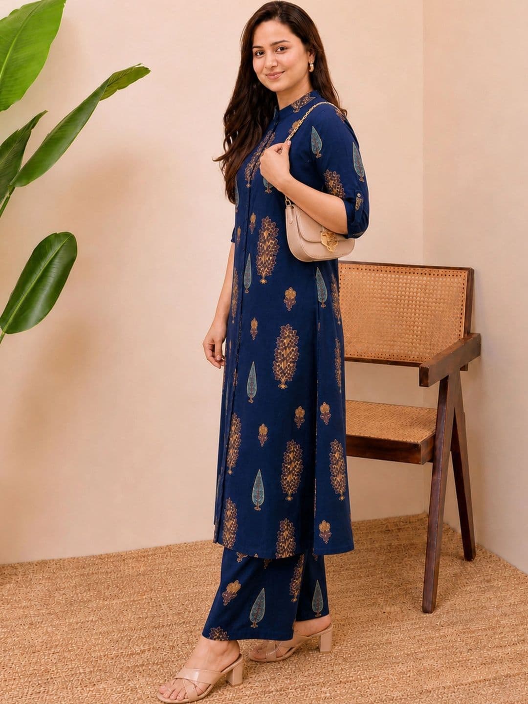 SZN Women Ethnic Motifs Printed Regular Kurta with Palazzos thumbnail 3