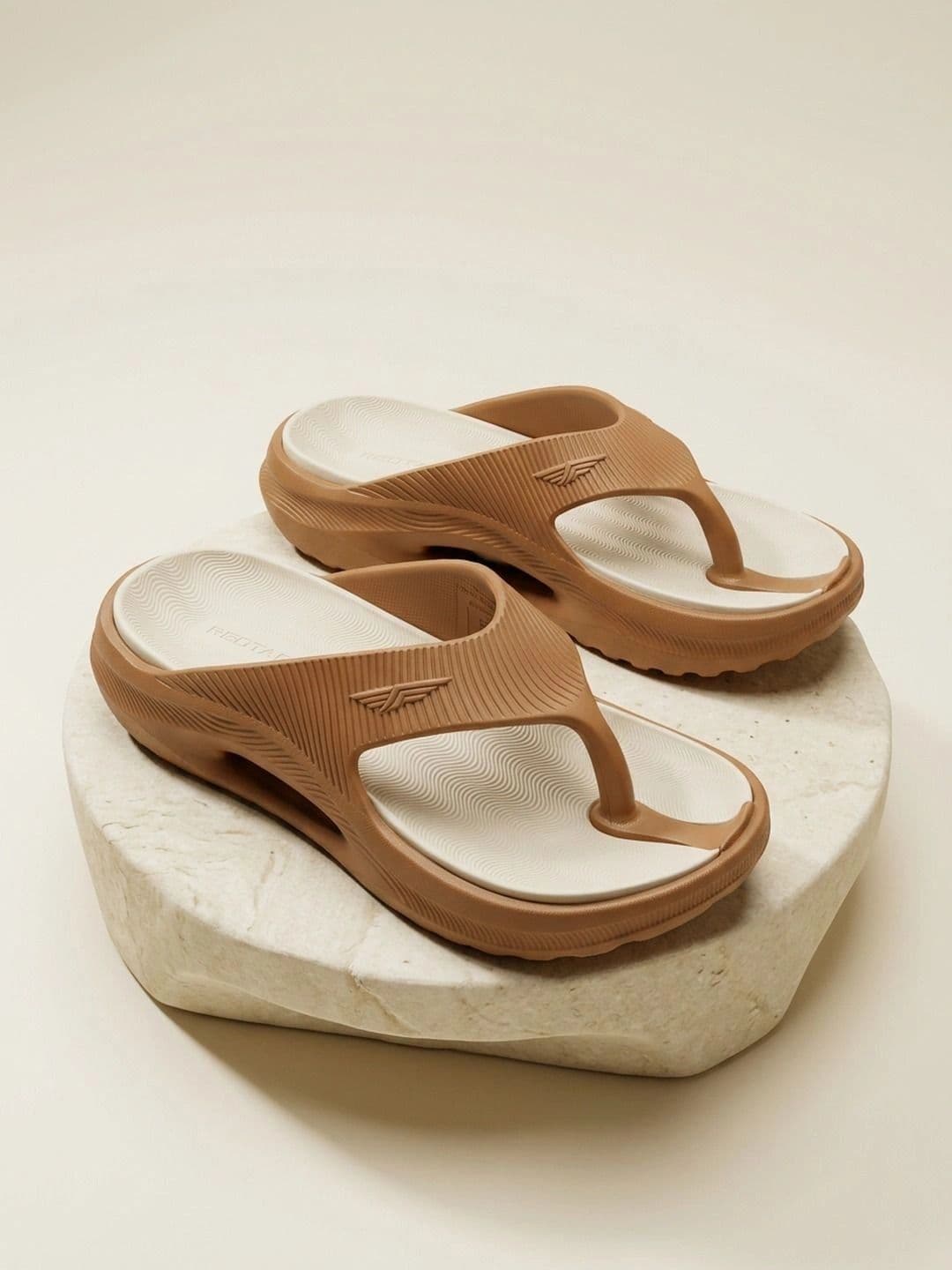 Red Tape Men Thong Flip-Flops thumbnail 6