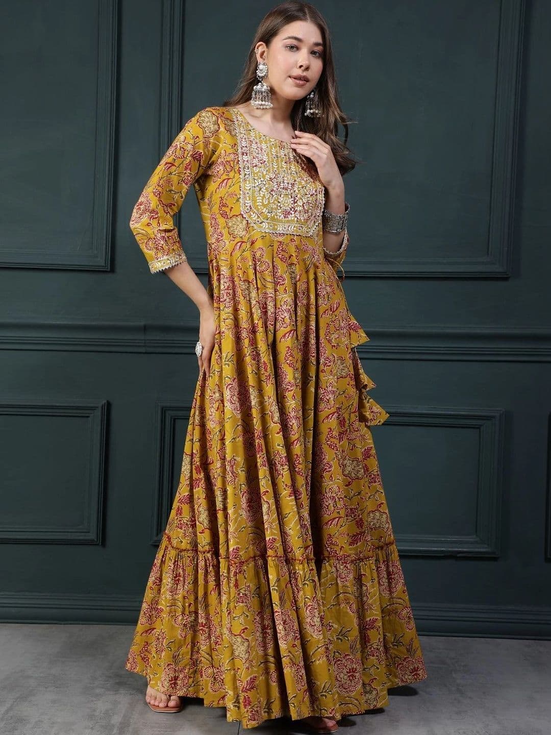 WOMENCLICK Women Floral Printed Thread Work Floral Anarkali Kurta thumbnail 5