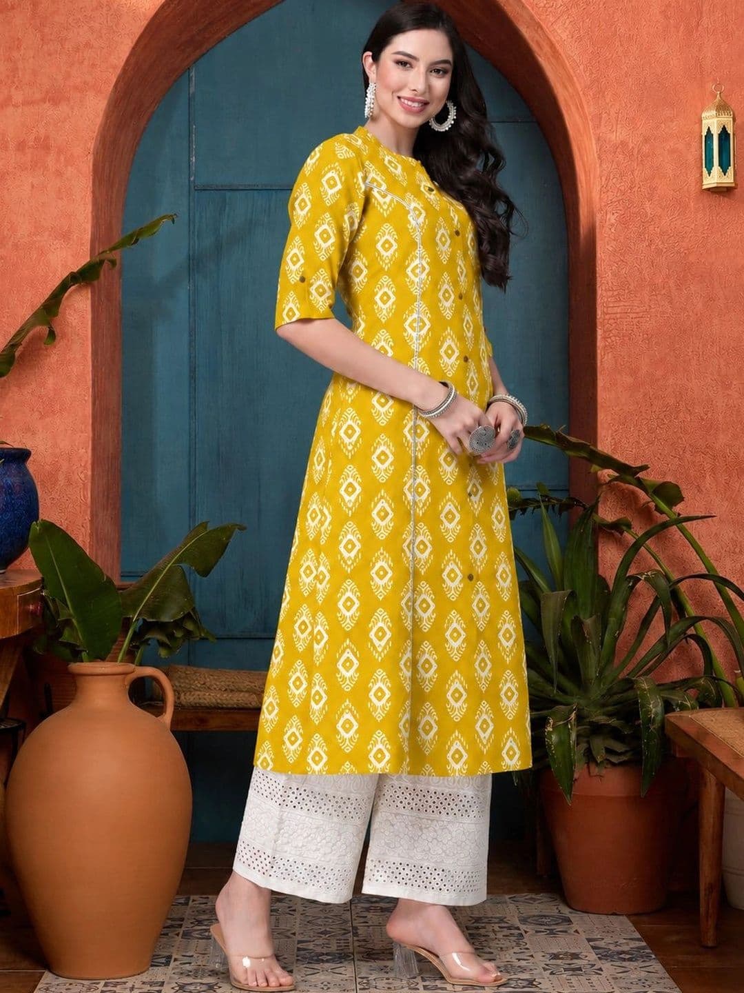 Stylum Women Geometric Printed Kurta thumbnail 2