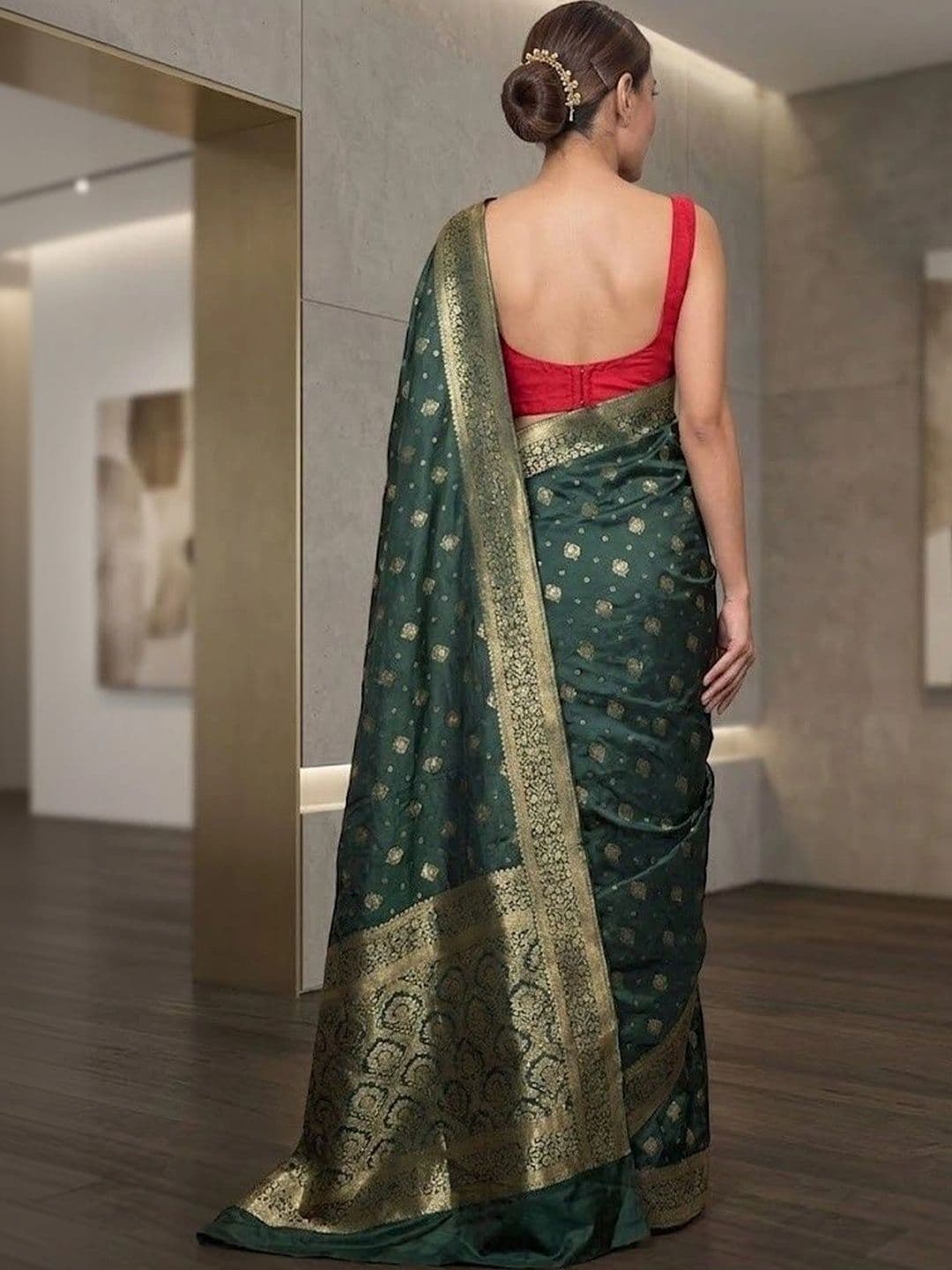 JUICE BEAUTY Woven Design Zari Art Silk Banarasi Saree thumbnail 4