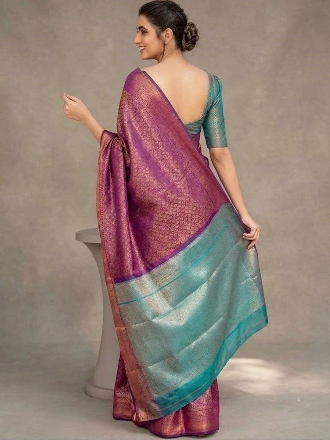 ZARA STAR Woven Design Zari Art Silk Banarasi Saree thumbnail 4
