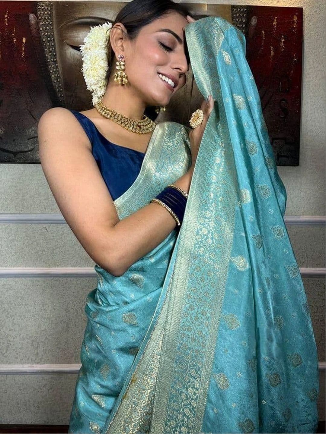 Zankhi Hosiery Woven Design Zari Art Silk Banarasi Saree thumbnail 5