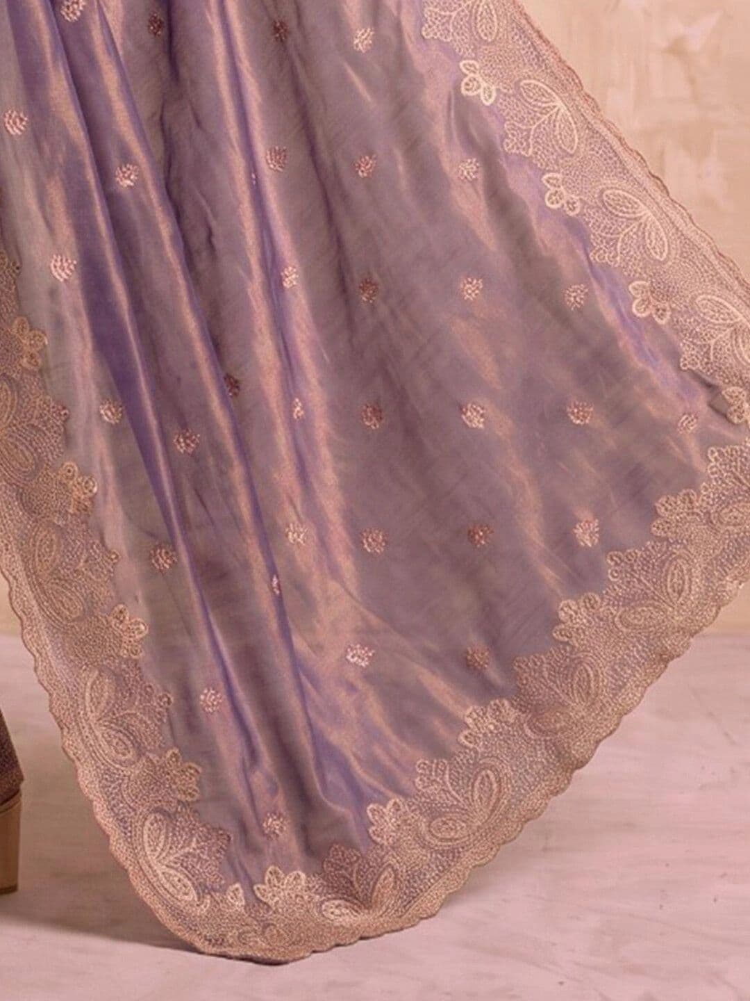 SAARA Embellished Embroidered Saree thumbnail 6