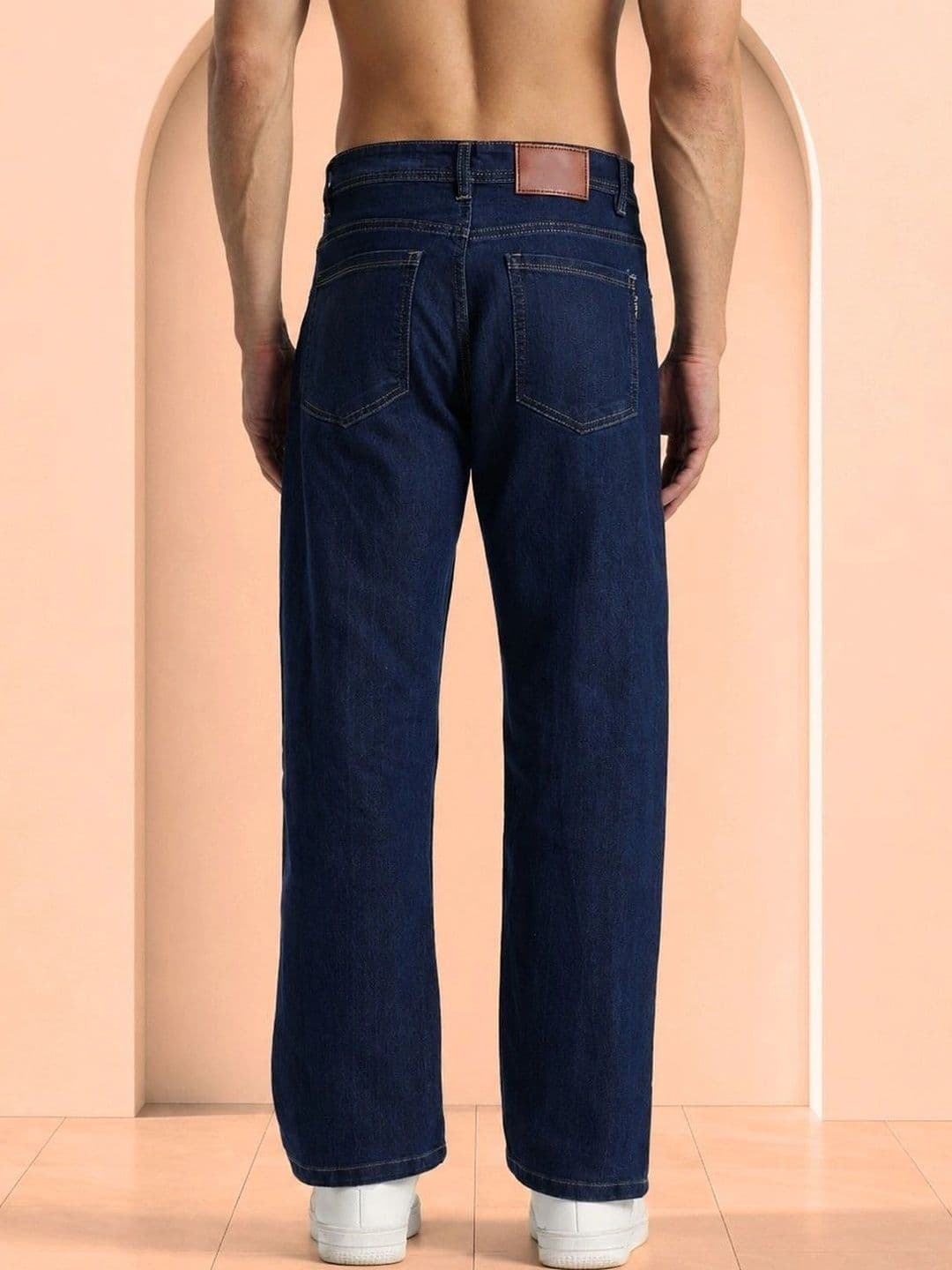 SYNZO Men Comfort Relaxed Fit Mid-Rise Jeans thumbnail 2