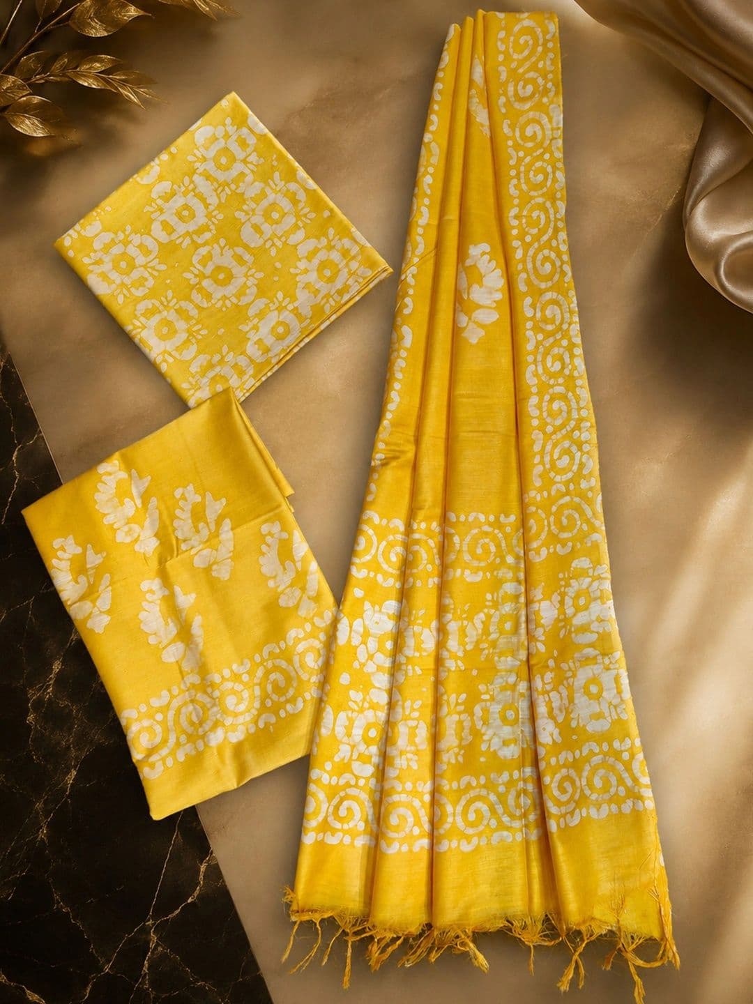 Mollika Printed Unstitched Dress Material thumbnail 5