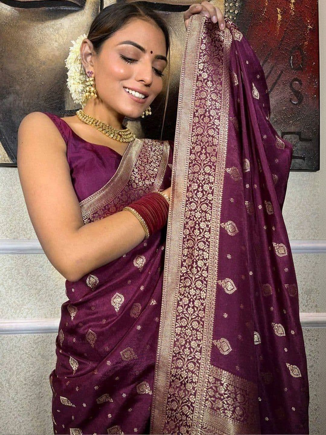 ADR CHIKANKARI Woven Design Zari Art Silk Banarasi Saree thumbnail 6