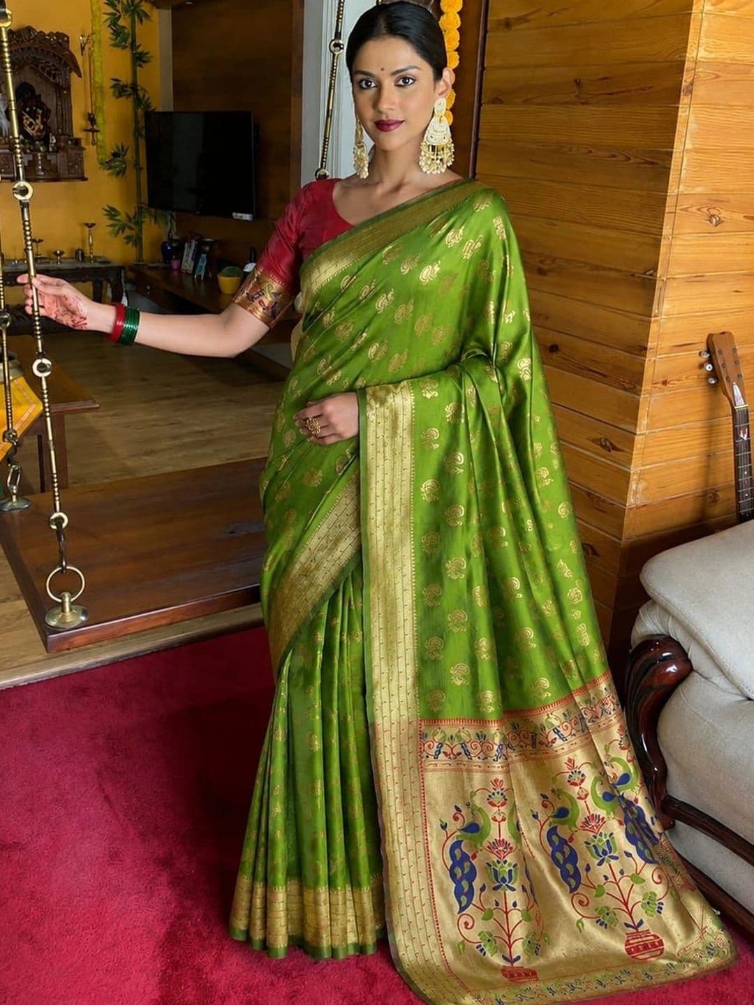 Veera Collection Woven Design Zari Art Silk Designer Banarasi Saree - view 1
