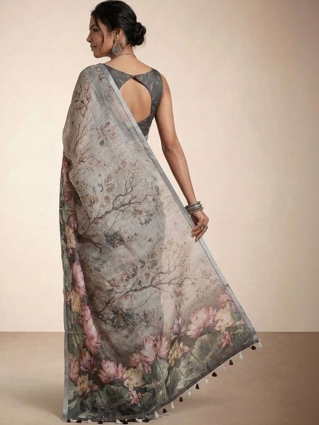 Anouk Floral Linen Blend Saree thumbnail 5